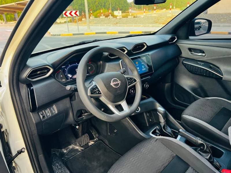 2025 Nissan Magnite SL thumbnail 7