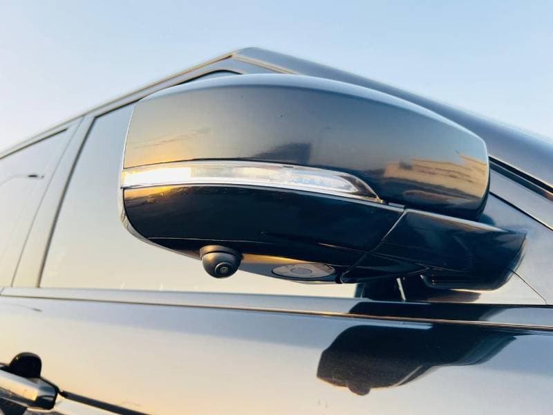 2015 Land Rover Range Rover HSE thumbnail 3