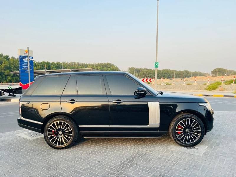 2015 Land Rover Range Rover HSE thumbnail 6