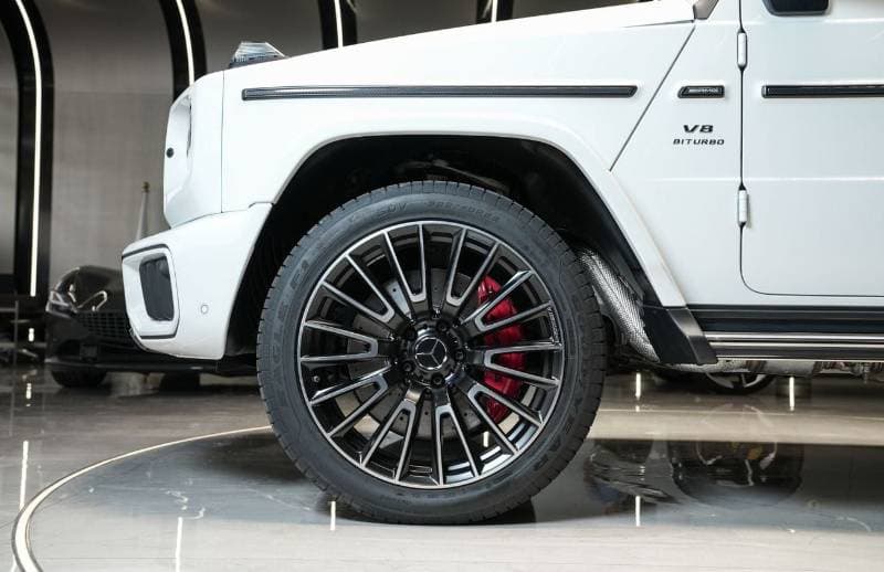 2026 Mercedes Benz G63 AMG STANDARD thumbnail 4