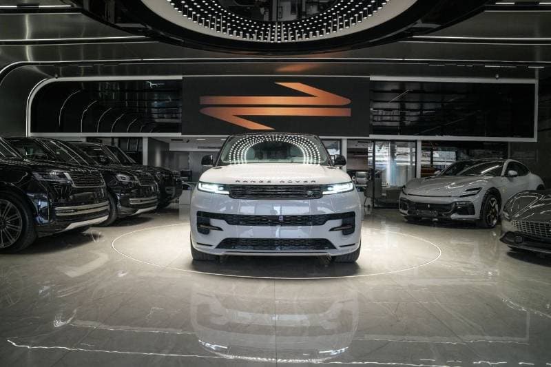2025 Land Rover Range Rover Sport DYNAMIC SE P360 thumbnail 3