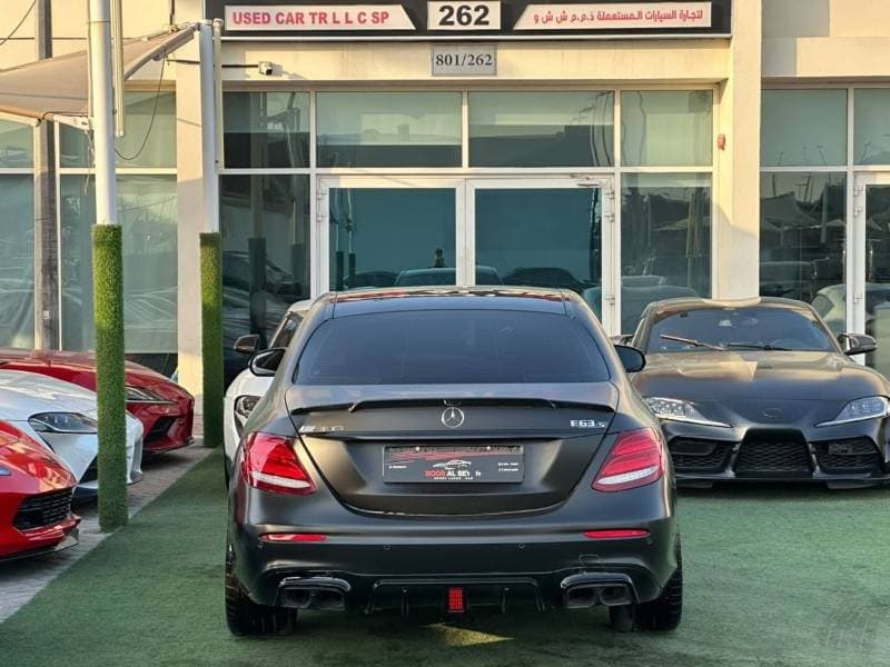 2018 Mercedes Benz E63 AMG S thumbnail 3