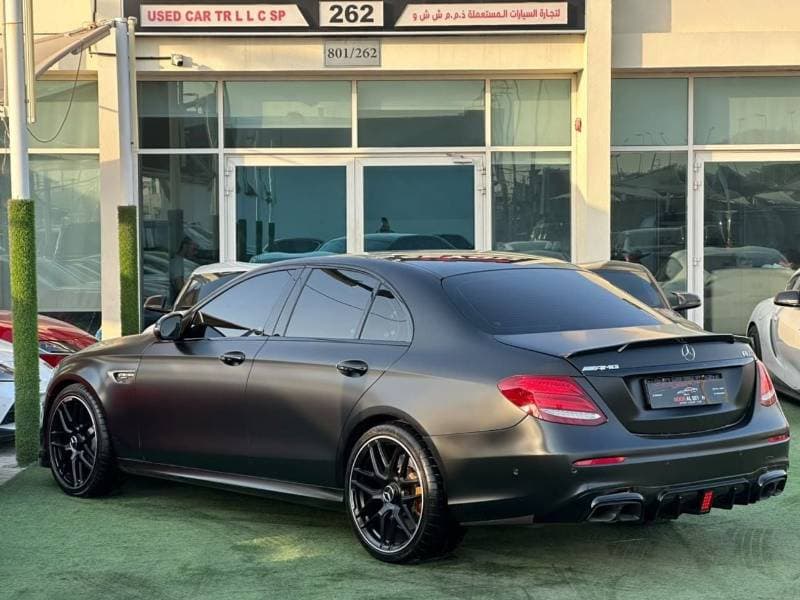 2018 Mercedes Benz E63 AMG S thumbnail 4