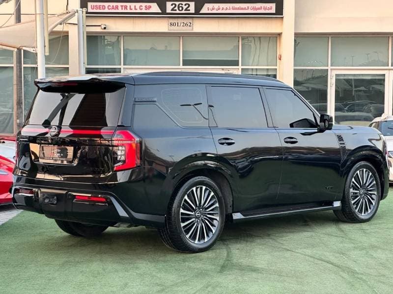2025 Nissan Patrol LE PLATINUM CITY thumbnail 6