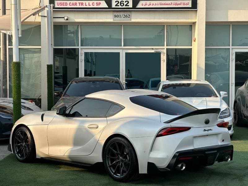 2023 Toyota Supra GR TAN EDITION thumbnail 4