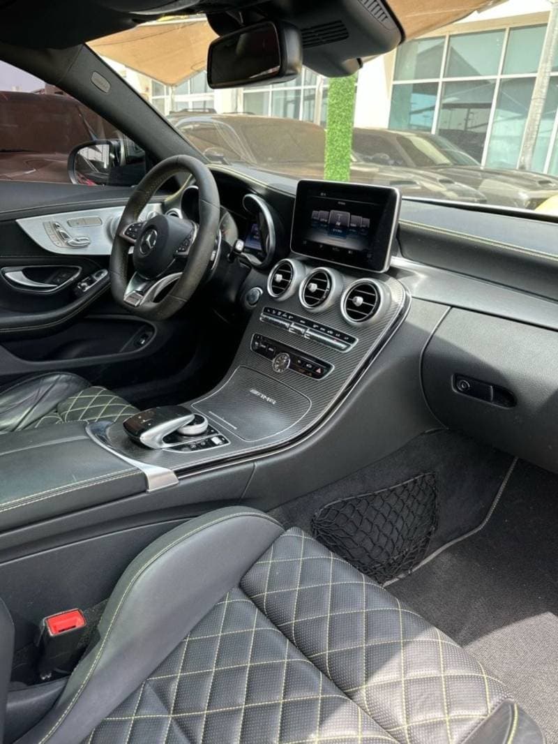 2017 Mercedes Benz C 63 Coupe thumbnail 8