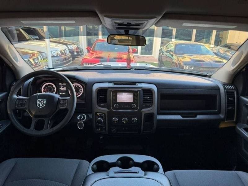 2021 RAM 1500 CLASSIC thumbnail 7