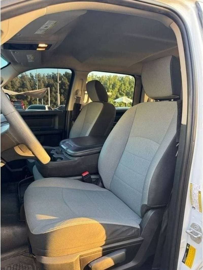 2021 RAM 1500 CLASSIC thumbnail 5
