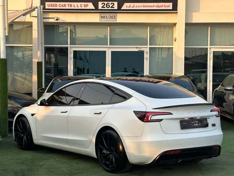2024 Tesla Model 3 PERFORMANCE thumbnail 3