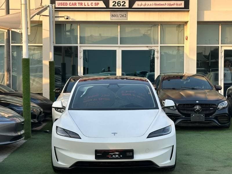 2024 Tesla Model 3 PERFORMANCE thumbnail 2