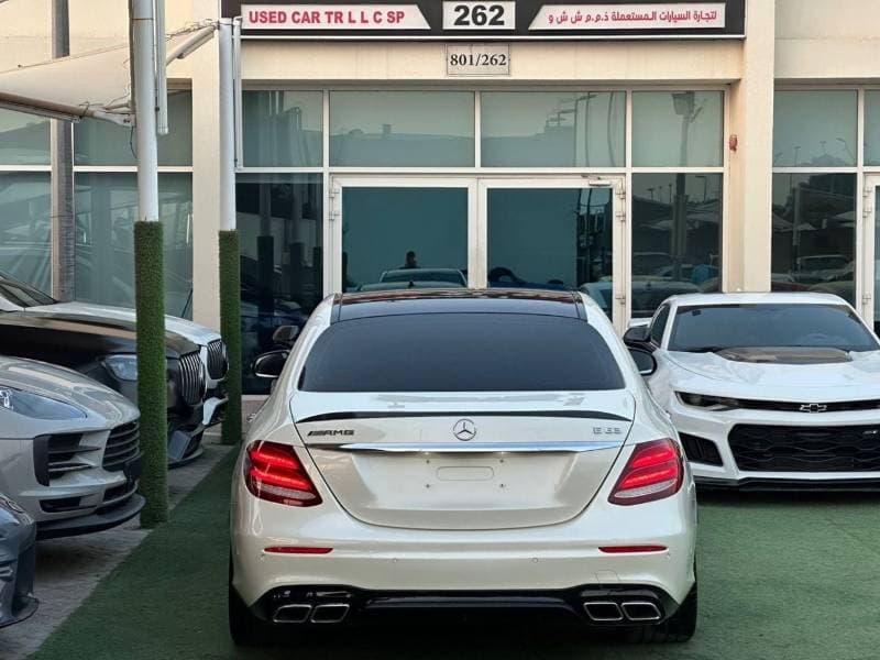 2018 Mercedes Benz E 63S thumbnail 5