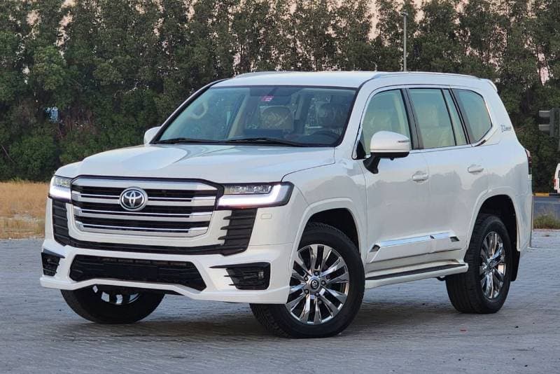 2017 Toyota Land Cruiser GXR