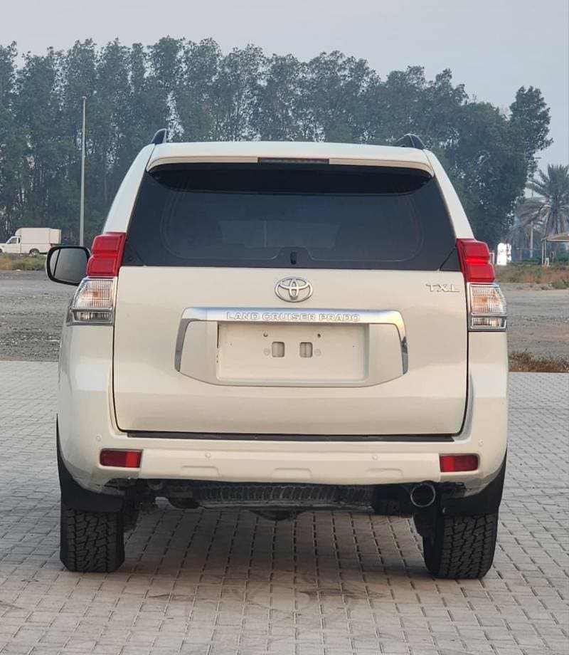 2011 Toyota Prado TX L thumbnail 4