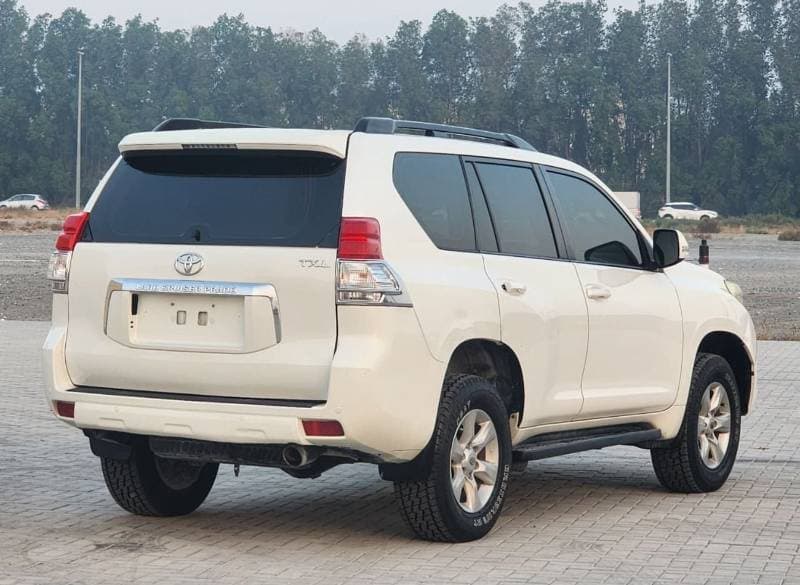 2011 Toyota Prado TX L thumbnail 8