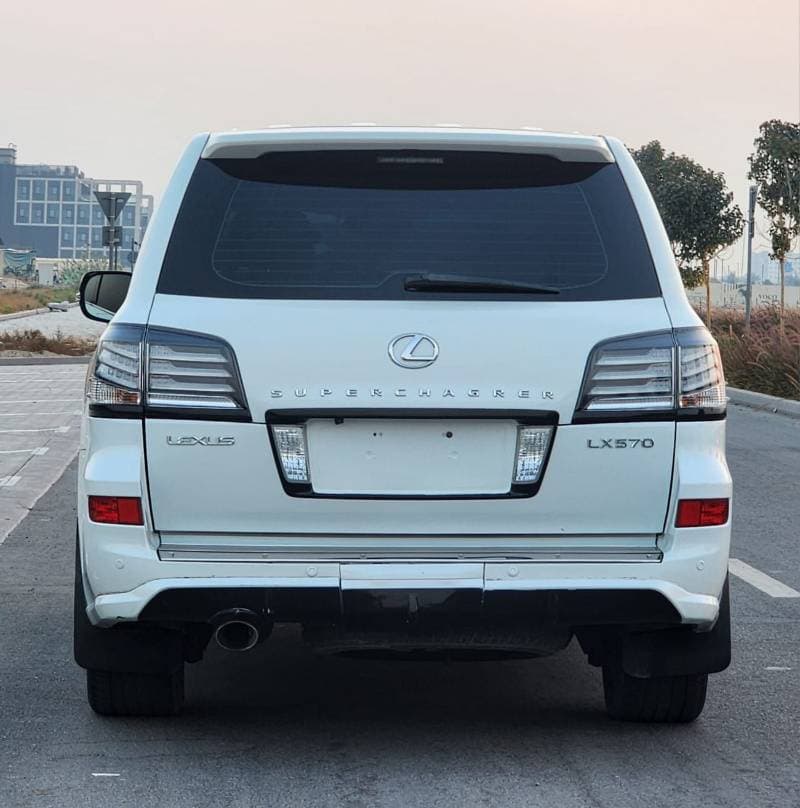 2014 Lexus LX570 SUPERCHARGED thumbnail 4