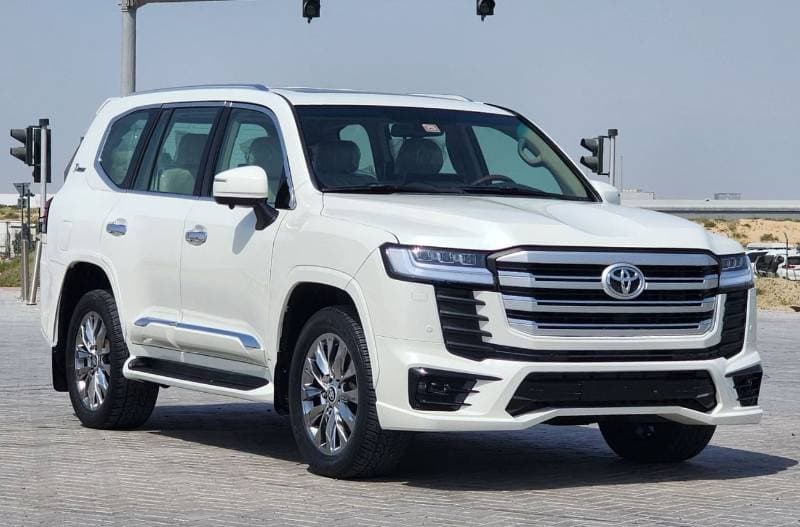 2010 Toyota Land Cruiser thumbnail 6