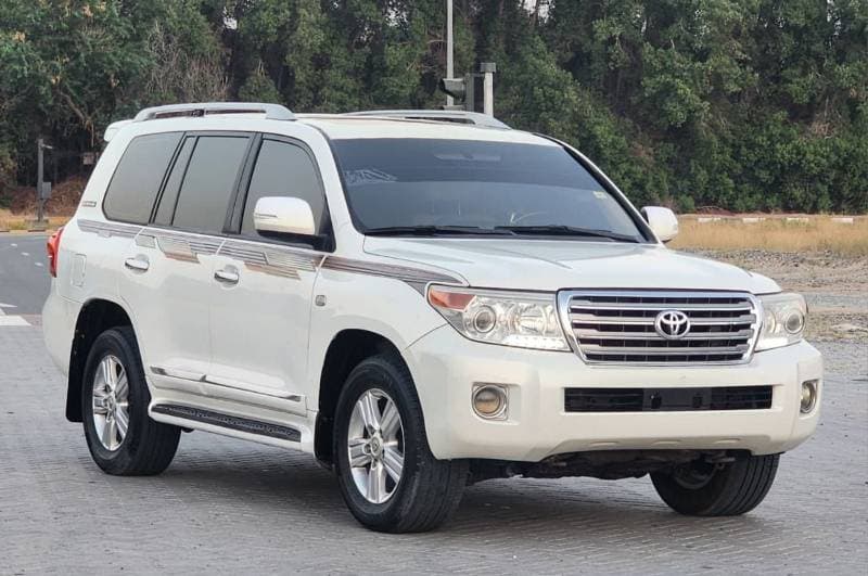 2011 Toyota Land Cruiser GXR TOP 60th ANNIVERSARY thumbnail 6