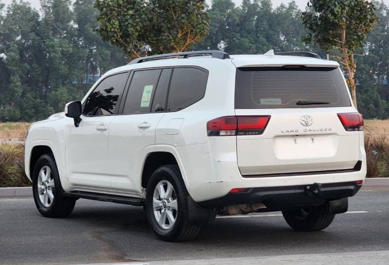 2023 Toyota Land Cruiser GXR thumbnail 7