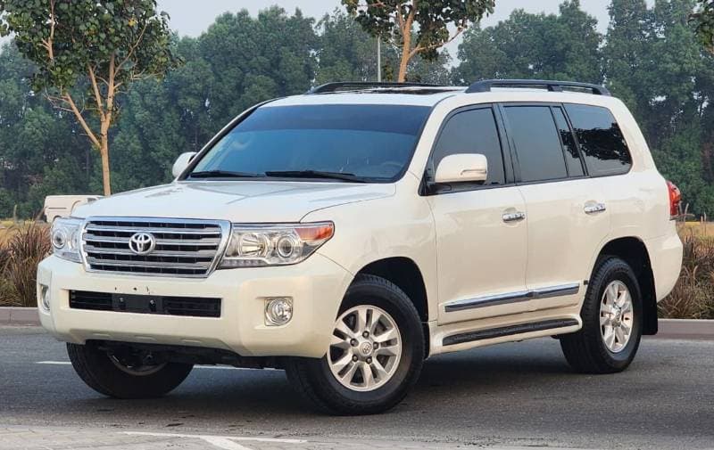 2012 Toyota Land Cruiser GXR