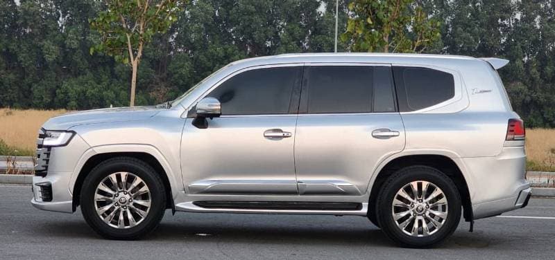 2009 Toyota Land Cruiser thumbnail 7
