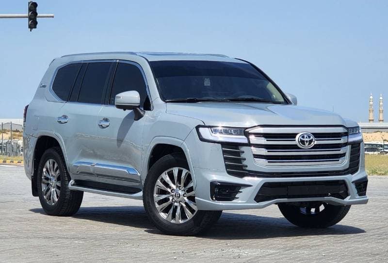 2009 Toyota Land Cruiser thumbnail 3
