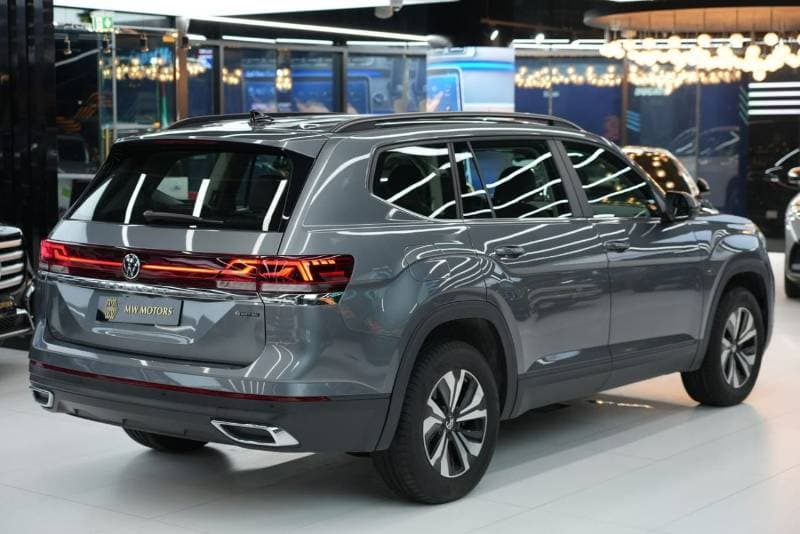 2026 Volkswagen Teramont thumbnail 4