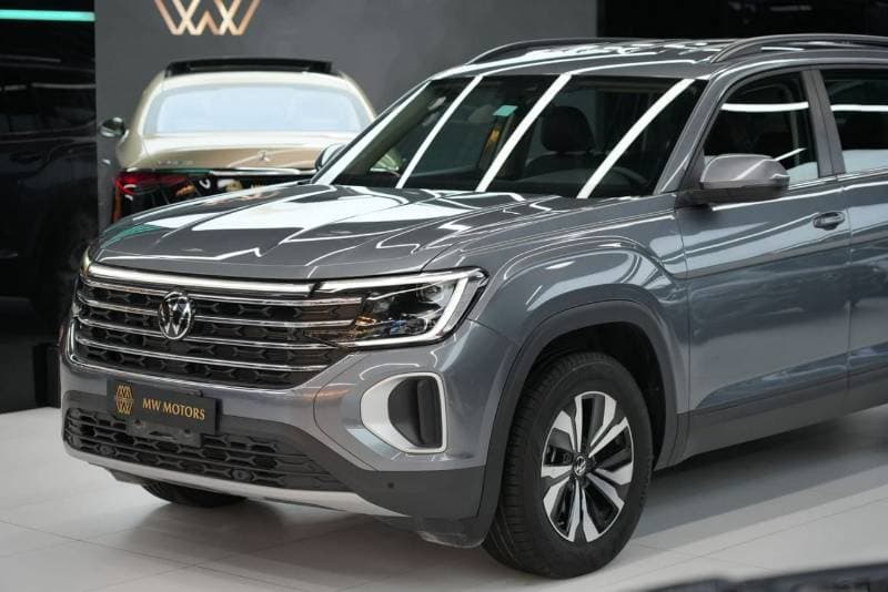 2026 Volkswagen Teramont thumbnail 3