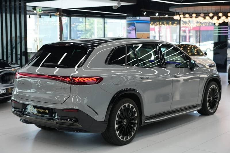 2023 Mercedes Benz EQS 580 AMG LINE thumbnail 4