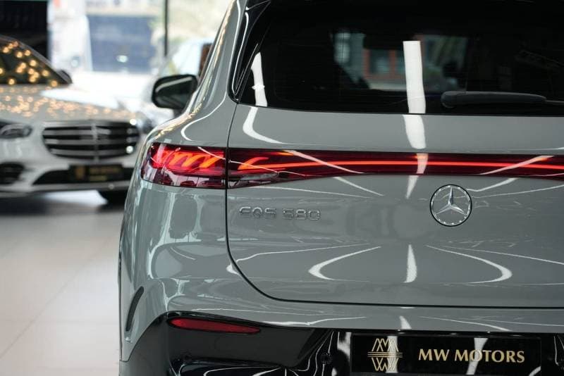 2023 Mercedes Benz EQS 580 AMG LINE thumbnail 6