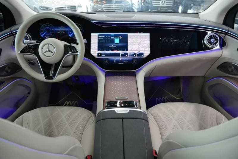 2023 Mercedes Benz EQS 580 AMG LINE thumbnail 8