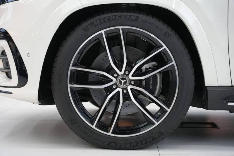 2024 Mercedes Benz GLS580 4MATIC thumbnail 7