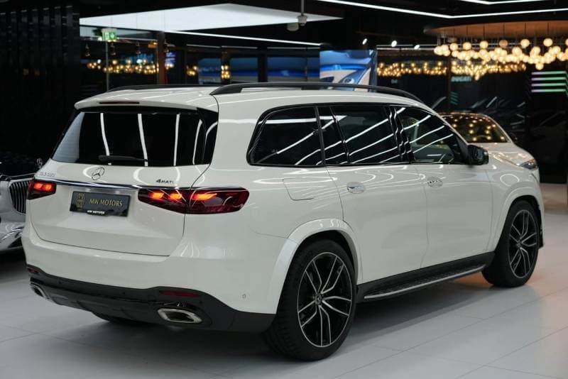 2024 Mercedes Benz GLS580 4MATIC thumbnail 4
