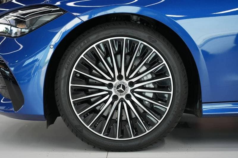 2026 Mercedes Benz CLE200 STANDARD thumbnail 7