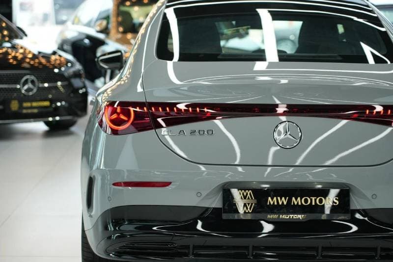 2027 Mercedes Benz CLA 200 thumbnail 6