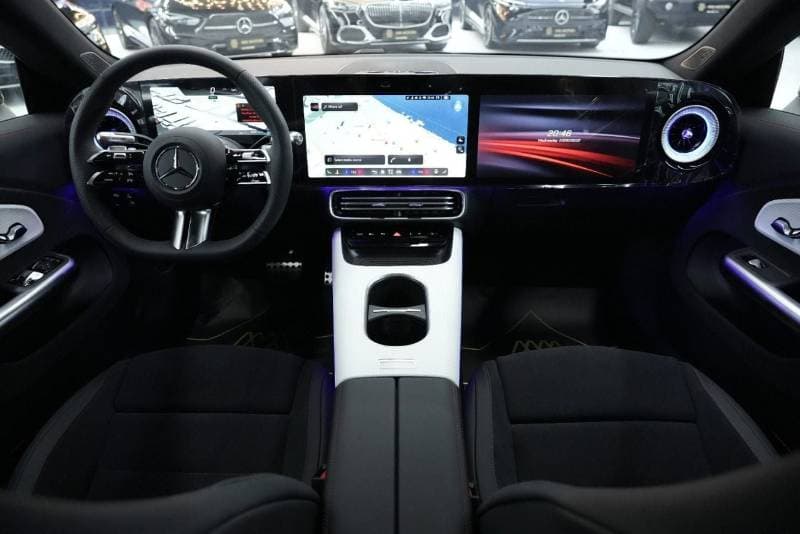 2027 Mercedes Benz CLA 200 AMG thumbnail 7