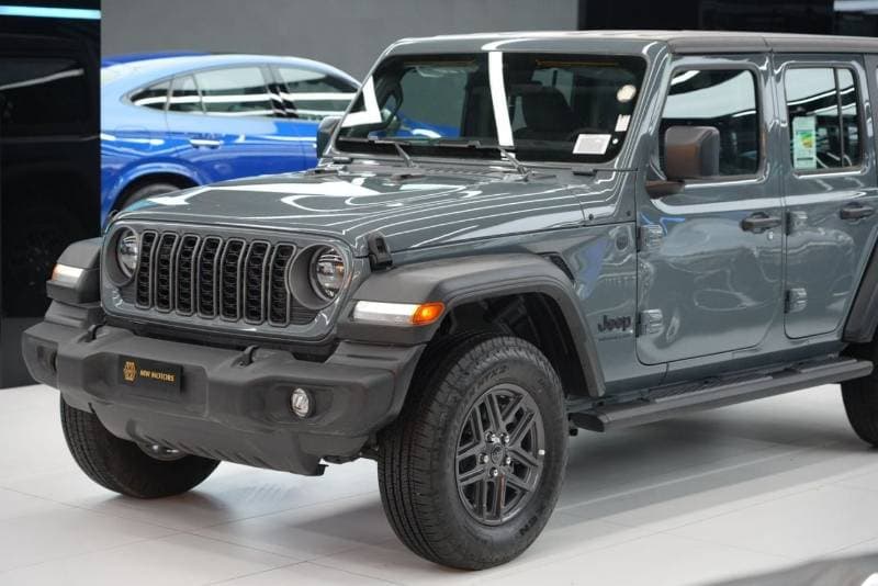 2026 Jeep Wrangler SPORT thumbnail 3