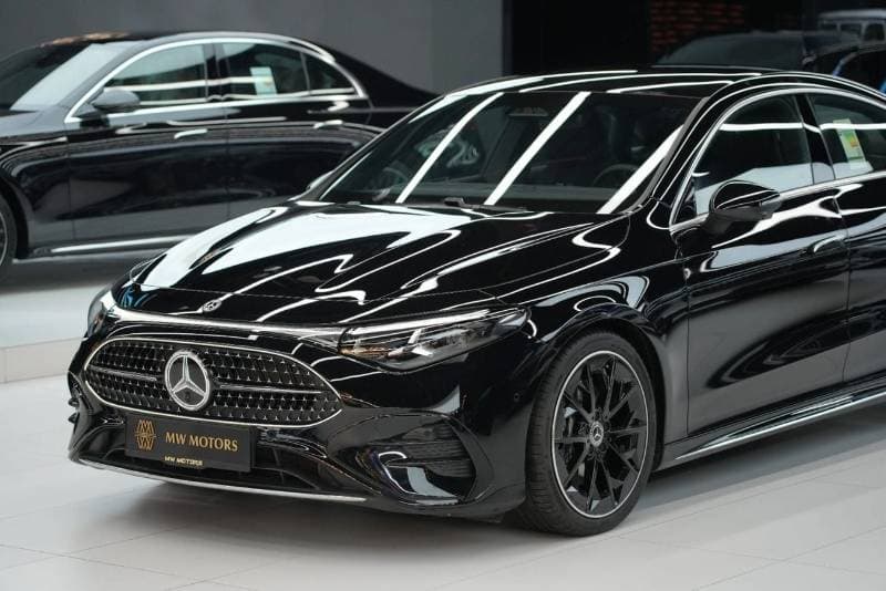 2027 Mercedes Benz CLA 200 AMG thumbnail 3