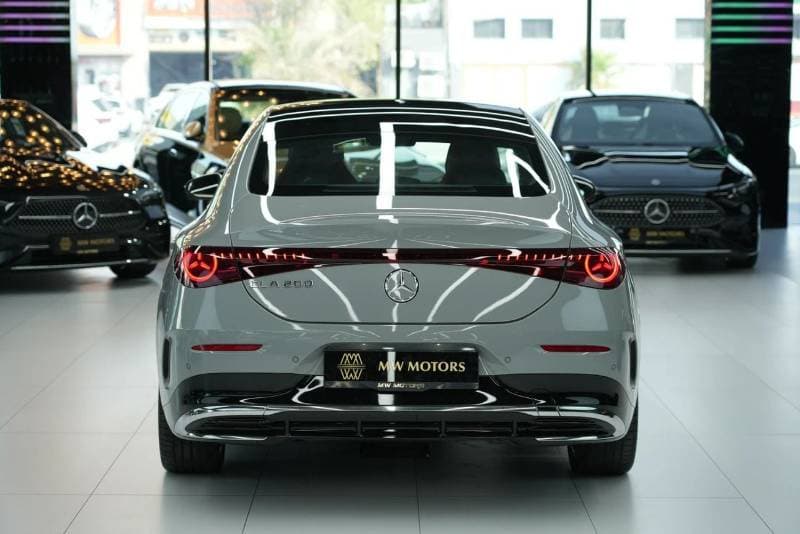 2027 Mercedes Benz CLA 200 thumbnail 5
