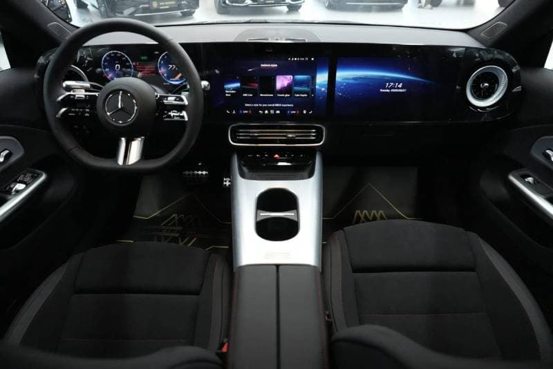 2027 Mercedes Benz CLA 200 AMG thumbnail 8