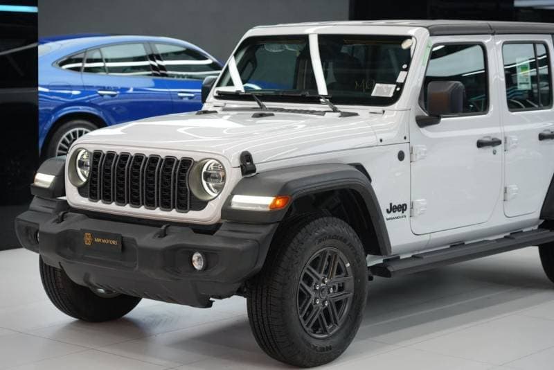 2026 Jeep Wrangler SPORT thumbnail 3