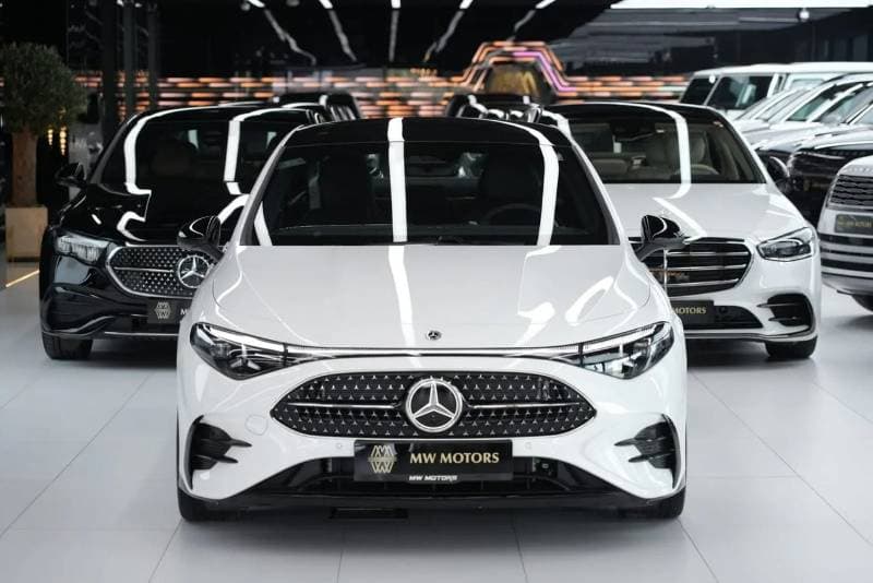 2027 Mercedes Benz CLA 200 AMG thumbnail 2