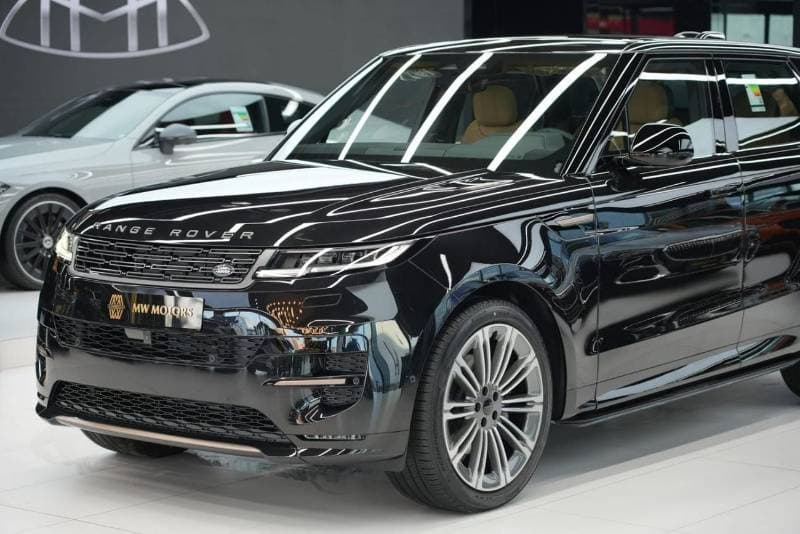 2026 Land Rover Range Rover Sport DYNAMIC SE P360 thumbnail 2