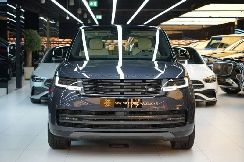 2026 Land Rover Range Rover AUTOBIOGRAPHY P530 thumbnail 2
