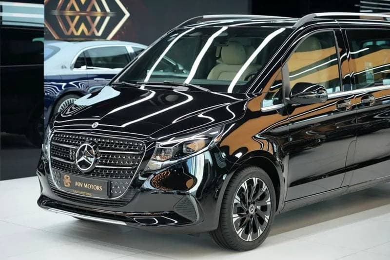 2026 Mercedes Benz V300 AVANTGARDE thumbnail 3