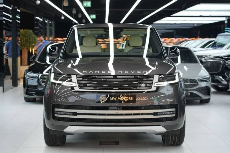 2026 Land Rover Range Rover AUTOBIOGRAPHY P530 thumbnail 2