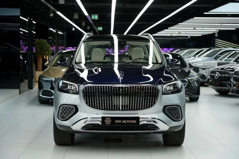 2026 Mercedes Maybach GLS600 Maybach thumbnail 2