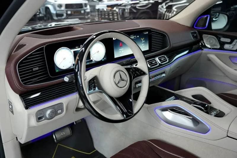 2026 Mercedes Maybach GLS600 Maybach thumbnail 8