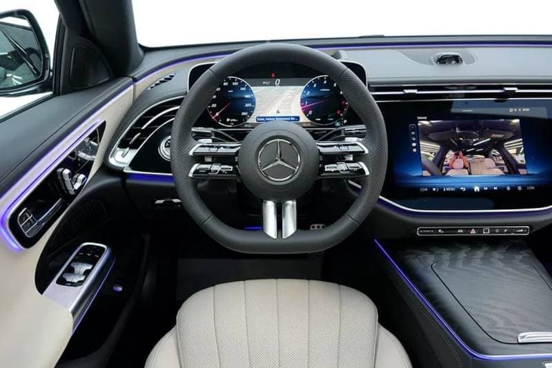 2026 Mercedes Benz E200 STANDARD thumbnail 8