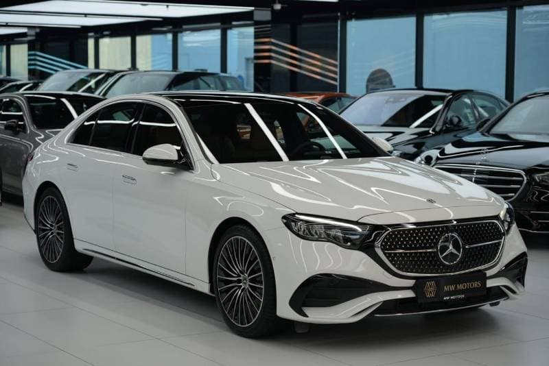 2026 Mercedes Benz E200 STANDARD