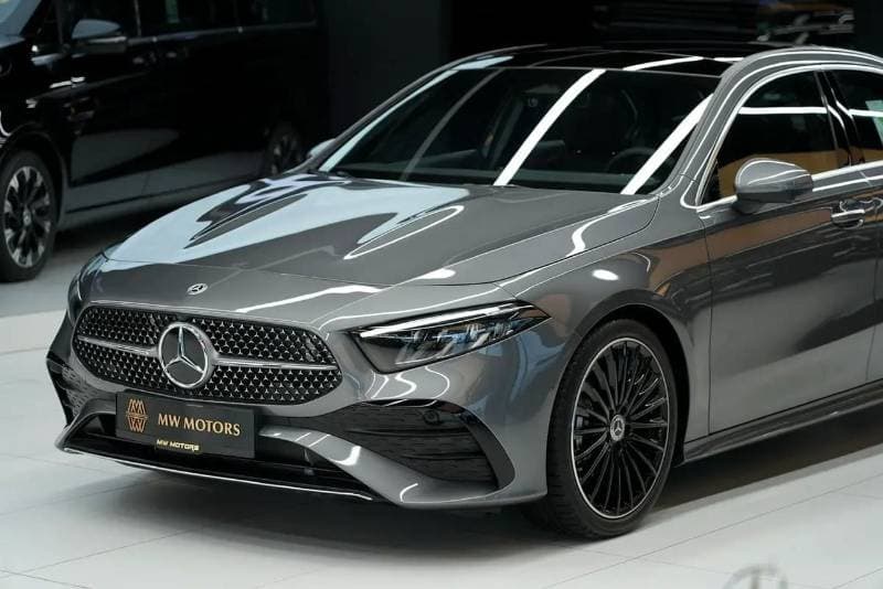 2026 Mercedes Benz A200 PREMIUM PLUS thumbnail 3